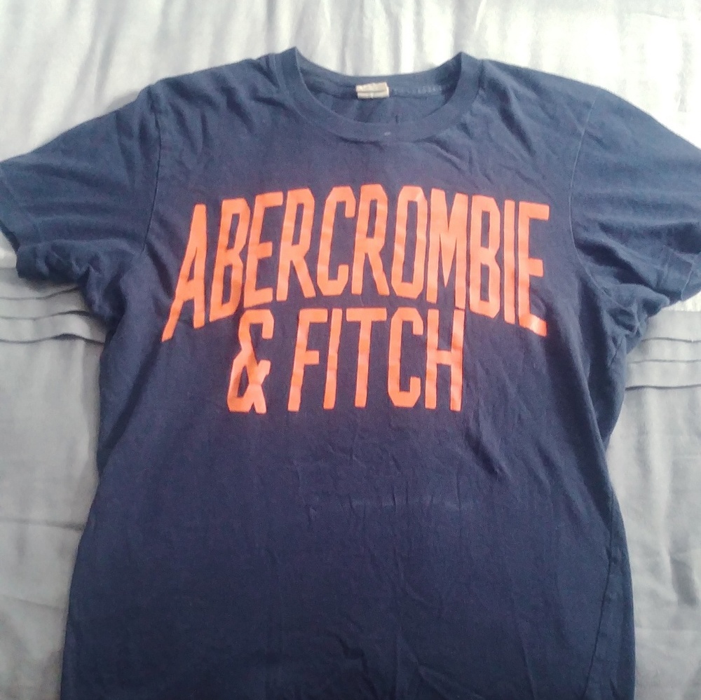 💸5 For $25💸 Abercrombie and Fitch T-shirt